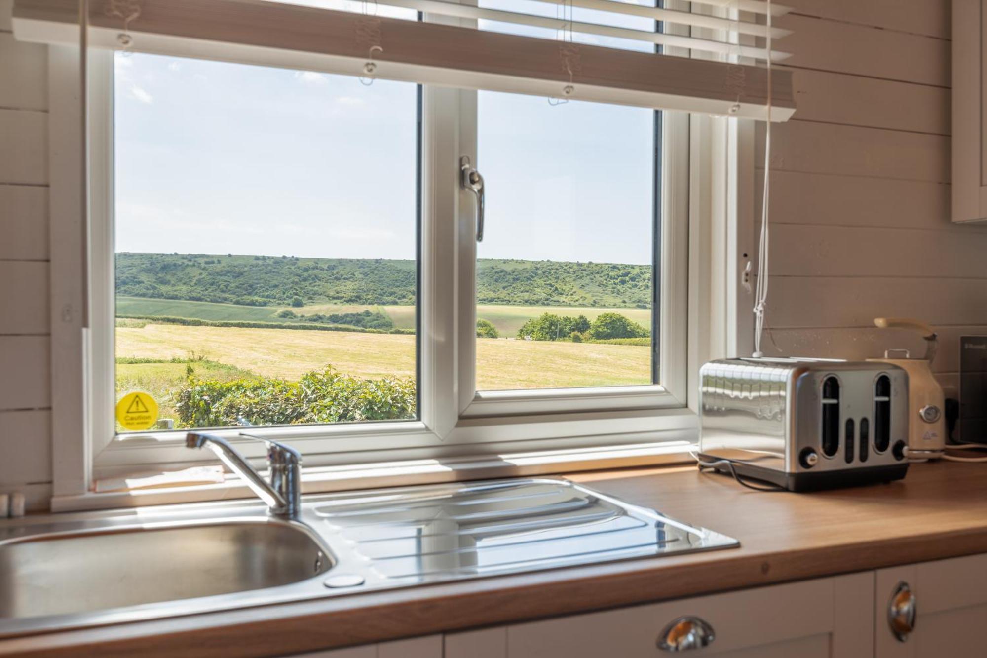 West Chalet At Tapnell Farm Ярмут Екстер'єр фото